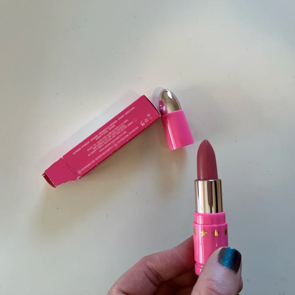 New Jeffree Star Lip Ammunition Lipstick Baby Spice Defect Read